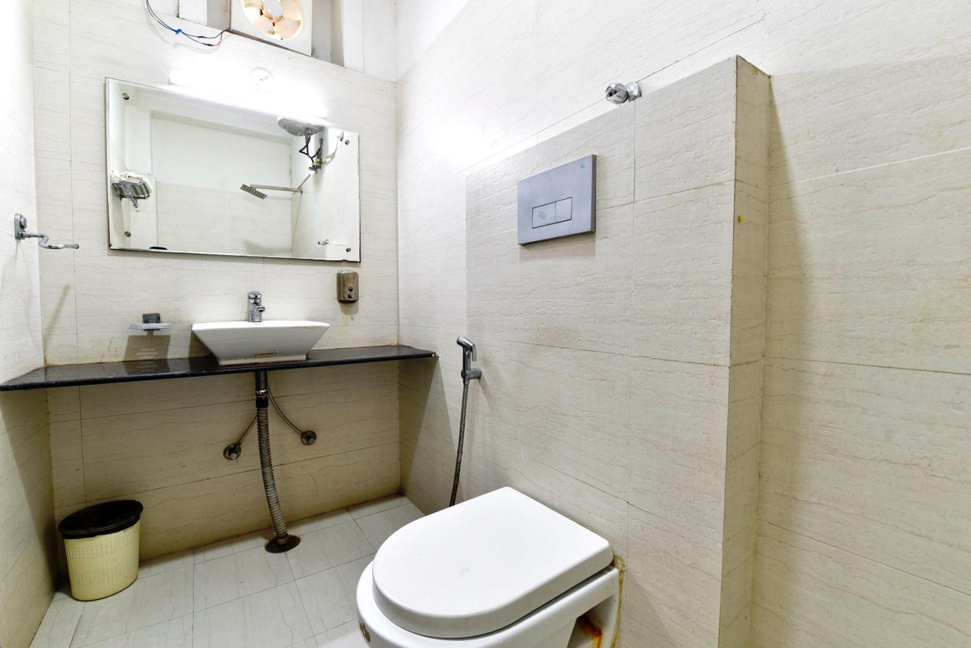 Hotel Vandana Palace โกตา ภายนอก รูปภาพ