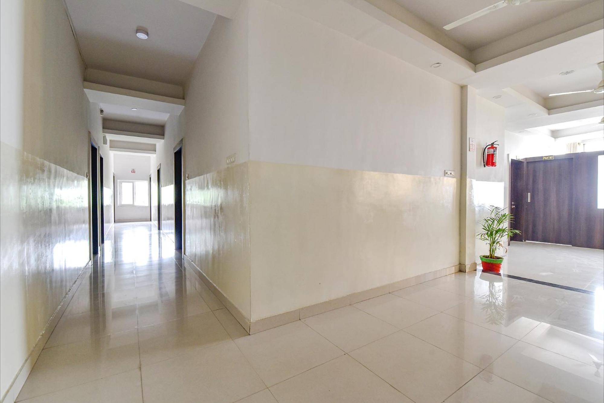 Hotel Vandana Palace โกตา ภายนอก รูปภาพ
