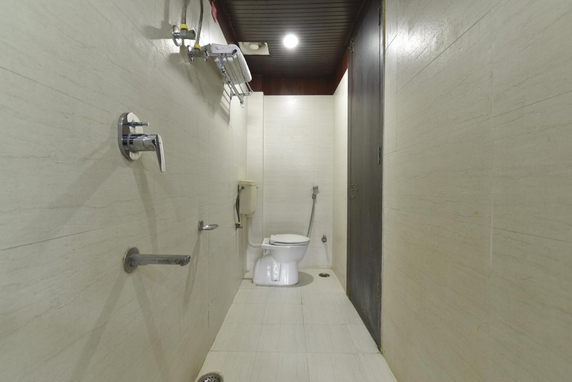 Hotel Vandana Palace โกตา ภายนอก รูปภาพ